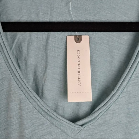 Clearance 🚨6 piece Bundle Anthropologie T.la NWT Pocket V Neck T-Shirts - Picture 2 of 6